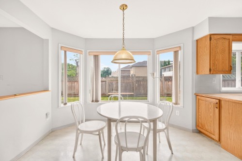 9280 Dayton Avenue, Richmond, BC - Indoor Photo Showing Dining Room