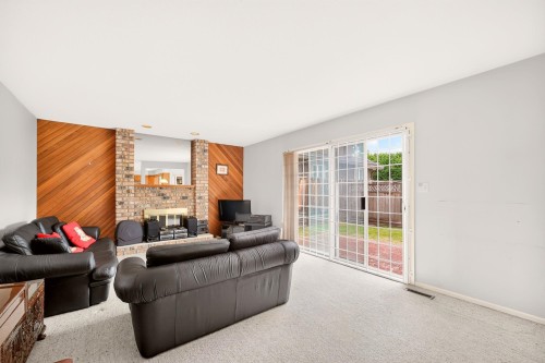 9280 Dayton Avenue, Richmond, BC - Indoor Photo Showing Other Room