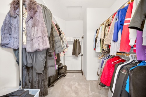 9280 Dayton Avenue, Richmond, BC - Indoor With Storage