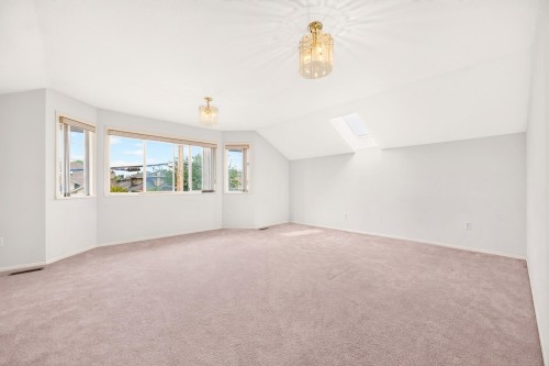 9280 Dayton Avenue, Richmond, BC - Indoor Photo Showing Other Room