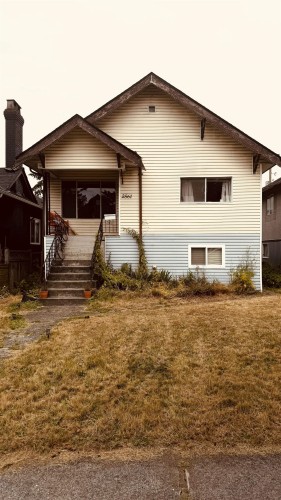 2561 Mcgill Street, Vancouver, BC - Outdoor
