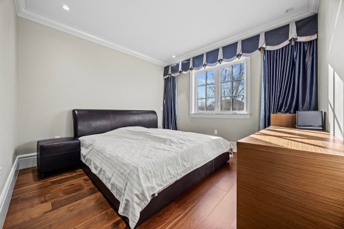 6886 Angus Drive, Vancouver, BC - Indoor Photo Showing Bedroom