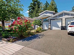 5685 Neville Street Burnaby, BC V5J 2J1