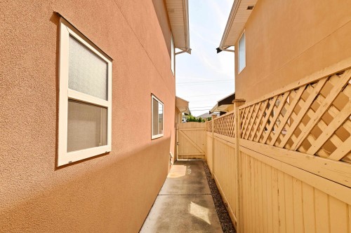 7233 Williams Road, Richmond, BC - Indoor Photo Showing Other Room