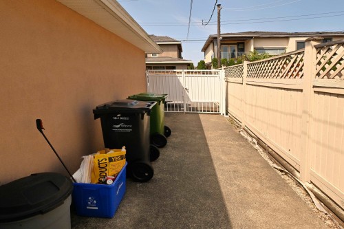 7233 Williams Road, Richmond, BC - Outdoor