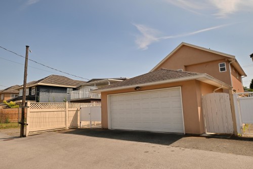 7233 Williams Road, Richmond, BC - Outdoor With Exterior