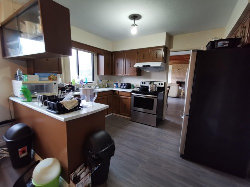 5280 Cranbrook Avenue, Richmond, BC - Indoor Photo Showing Kitchen