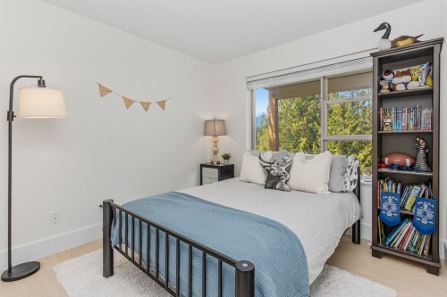 17-1026 Glacier View Drive, Squamish, BC - Indoor Photo Showing Bedroom