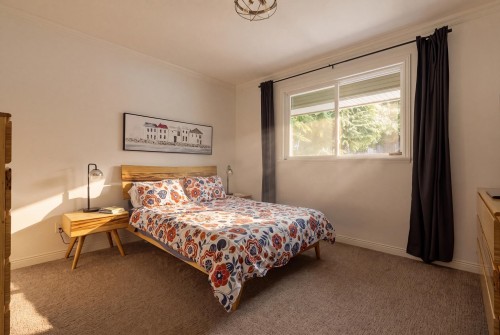 1315 Thomas Avenue, Coquitlam, BC 