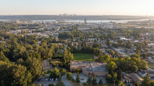1315 Thomas Avenue, Coquitlam, BC 