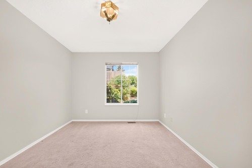 1237 Durant Drive, Coquitlam, BC - Indoor Photo Showing Other Room