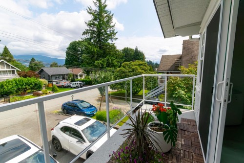 1960 Cameron Avenue, Port Coquitlam, BC - Outdoor With Exterior