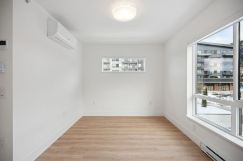38087 Helm Way, Squamish, BC - Indoor Photo Showing Other Room