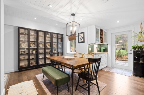 26996 Ferguson Avenue, Maple Ridge, BC - Indoor Photo Showing Dining Room