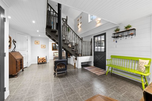 26996 Ferguson Avenue, Maple Ridge, BC - Indoor Photo Showing Other Room