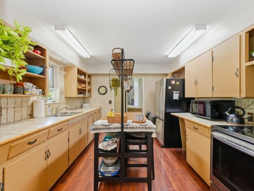 1380 Coleman Street, North Vancouver, BC 