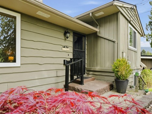 1380 Coleman Street, North Vancouver, BC 