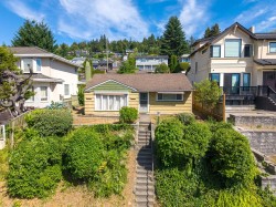 7280 Barnet Road Burnaby, BC V5A 1E2