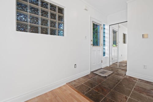 3027 7Th Avenue W, Vancouver, BC - Indoor Photo Showing Other Room