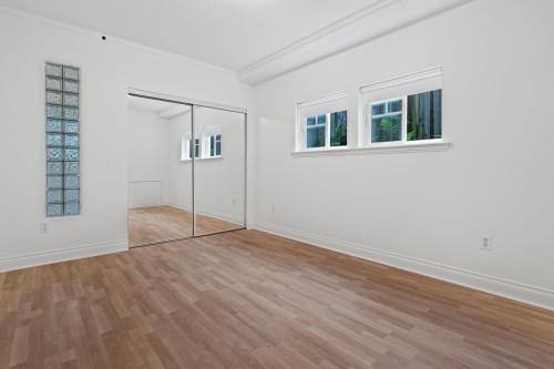 3027 7Th Avenue W, Vancouver, BC - Indoor Photo Showing Other Room