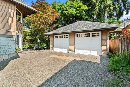 3027 7Th Avenue W, Vancouver, BC - Outdoor With Exterior