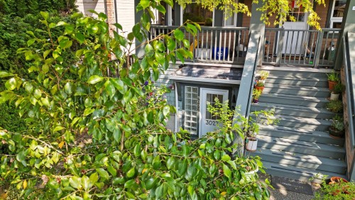 3027 7Th Avenue W, Vancouver, BC - Outdoor