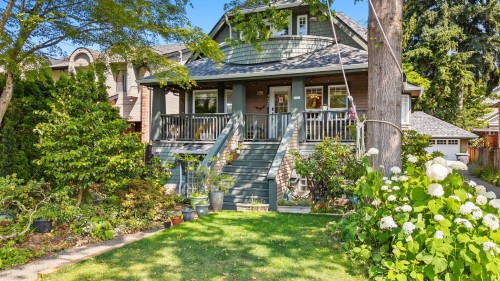 3027 7Th Avenue W, Vancouver, BC - Outdoor