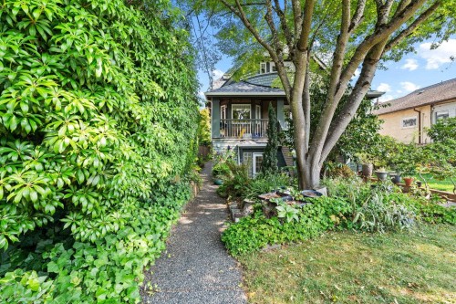 3027 7Th Avenue W, Vancouver, BC - Outdoor