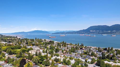 3027 7Th Avenue W, Vancouver, BC - Outdoor With Body Of Water With View