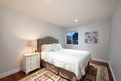51 Wilkes Creek Drive, Port Moody, BC - Indoor Photo Showing Bedroom