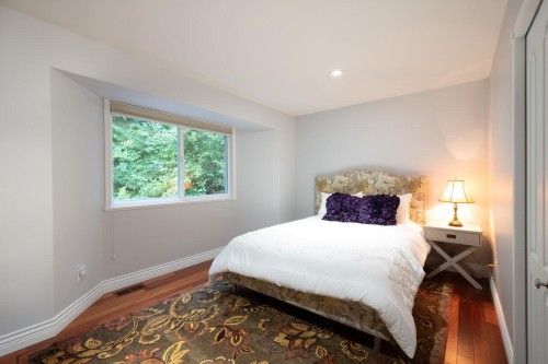 51 Wilkes Creek Drive, Port Moody, BC - Indoor Photo Showing Bedroom