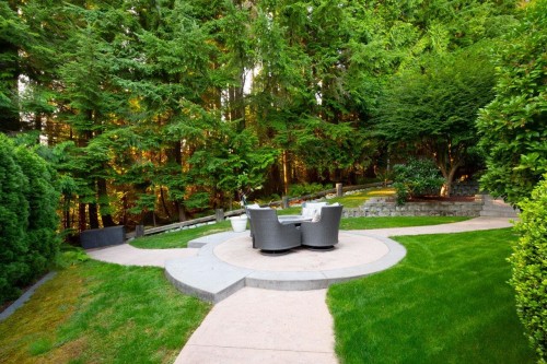 51 Wilkes Creek Drive, Port Moody, BC - Outdoor