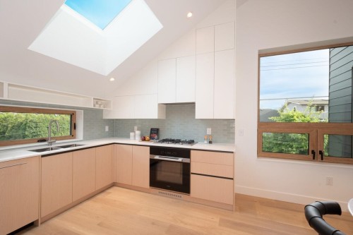 3122 11Th Avenue W, Vancouver, BC - Indoor Photo Showing Kitchen With Double Sink
