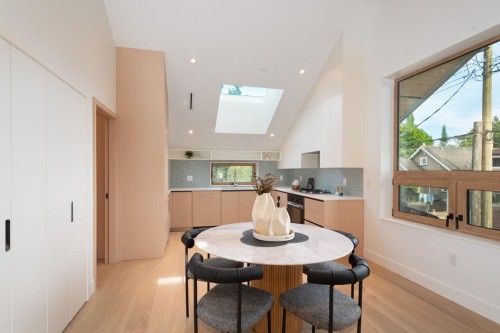 3122 11Th Avenue W, Vancouver, BC - Indoor Photo Showing Dining Room