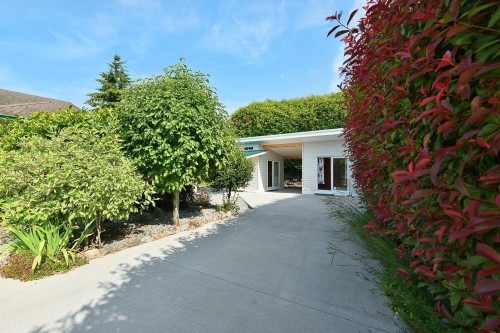 4871 Blueberry Place, Sechelt, BC - Outdoor