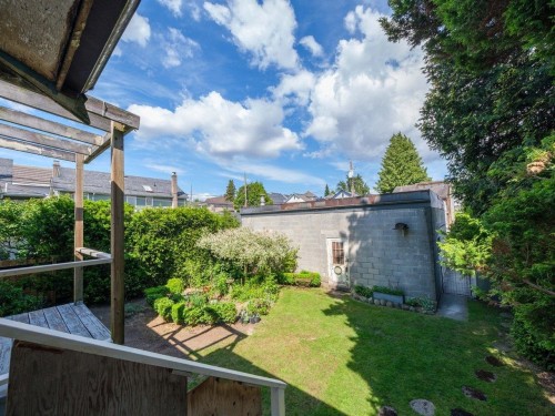 8510 Montcalm Street, Vancouver, BC - Outdoor