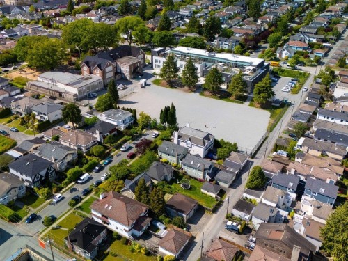 8510 Montcalm Street, Vancouver, BC - Outdoor With View