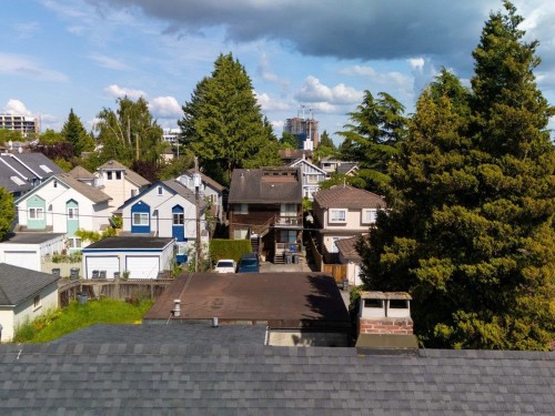 8510 Montcalm Street, Vancouver, BC - Outdoor