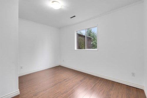 23003 Reid Avenue, Maple Ridge, BC - Indoor Photo Showing Other Room