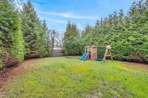 23003 Reid Avenue, Maple Ridge, BC - Outdoor