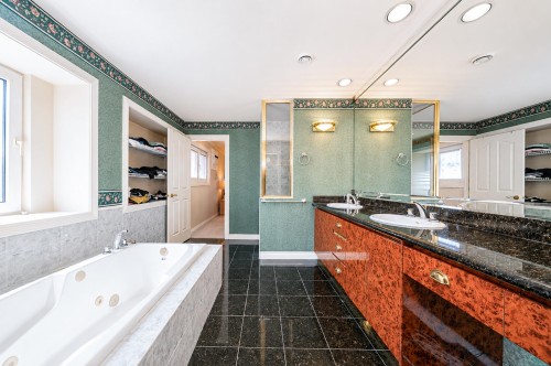6718 Arbutus Street, Vancouver, BC - Indoor Photo Showing Bathroom