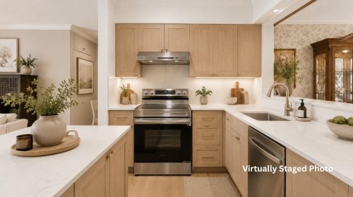 1454 Sowden Street, North Vancouver, BC - Indoor Photo Showing Kitchen
