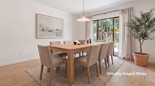 1454 Sowden Street, North Vancouver, BC - Indoor Photo Showing Dining Room