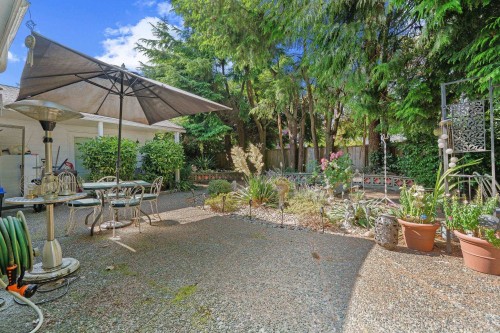 1454 Sowden Street, North Vancouver, BC - Outdoor