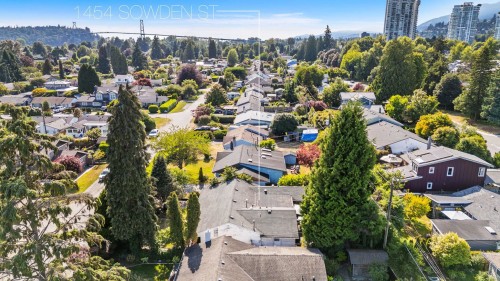 1454 Sowden Street, North Vancouver, BC - Outdoor With View