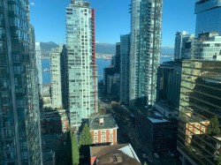 2303-1200 Georgia Street WVancouver, BC V6E 4R2