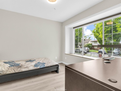 3466 Dieppe Drive, Vancouver, BC - Indoor Photo Showing Bedroom