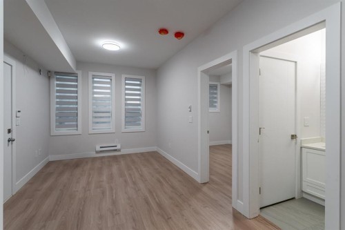 3409 Victoria Drive, Coquitlam, BC - Indoor Photo Showing Other Room