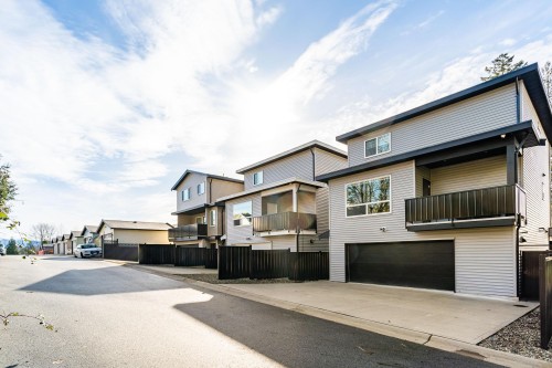 3409 Victoria Drive, Coquitlam, BC - Outdoor