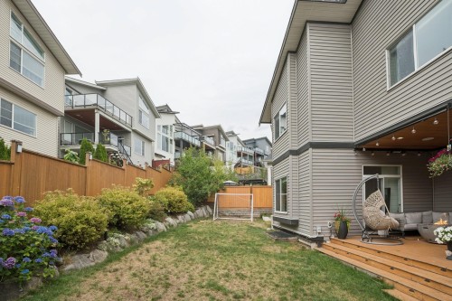 1402 Shay Street, Coquitlam, BC - Outdoor With Deck Patio Veranda